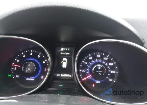 2013 Hyundai Santa Fe Sport 2.0T z USA, uszkodzony, nr VIN 5XYZU3LA8DG101143